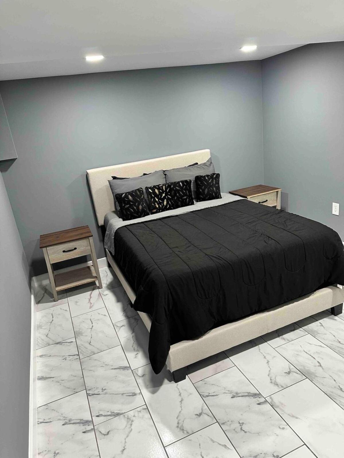 Lovely Basement 1-bedroom With Free Parking Washington
