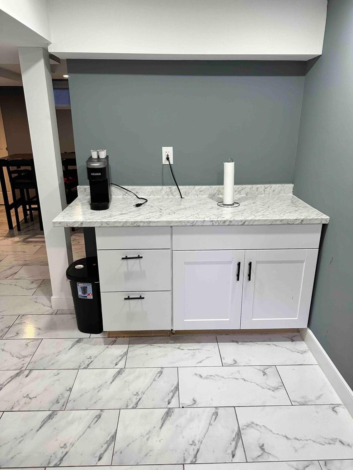 Lovely Basement 1-bedroom With Free Parking Appartement