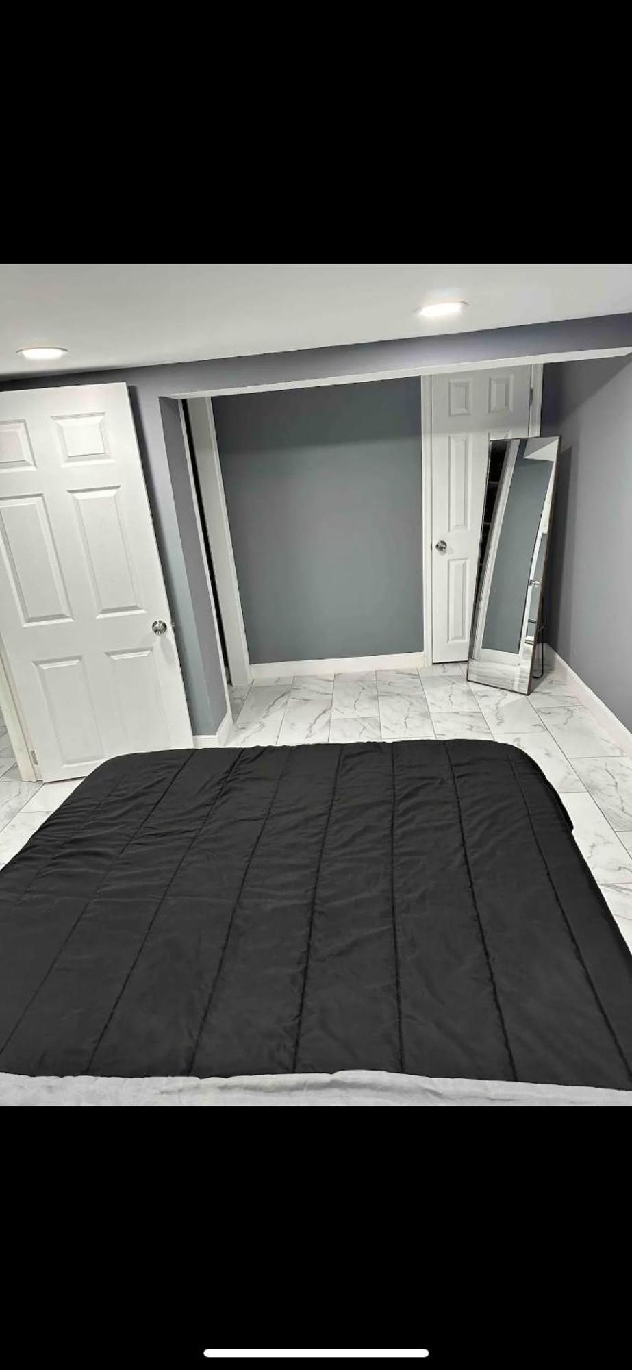 Apartment Lovely Private 1-bedroom With Free Parking *